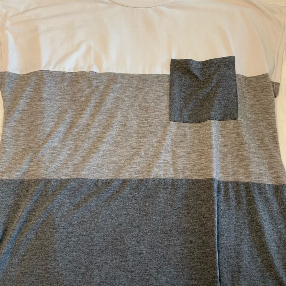 Color Block Tee - Picture 6 of 16